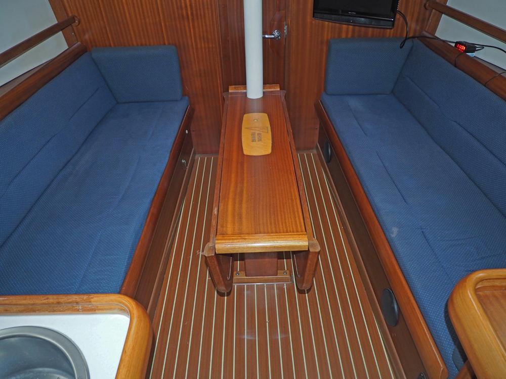 Salon, Innenausstattung